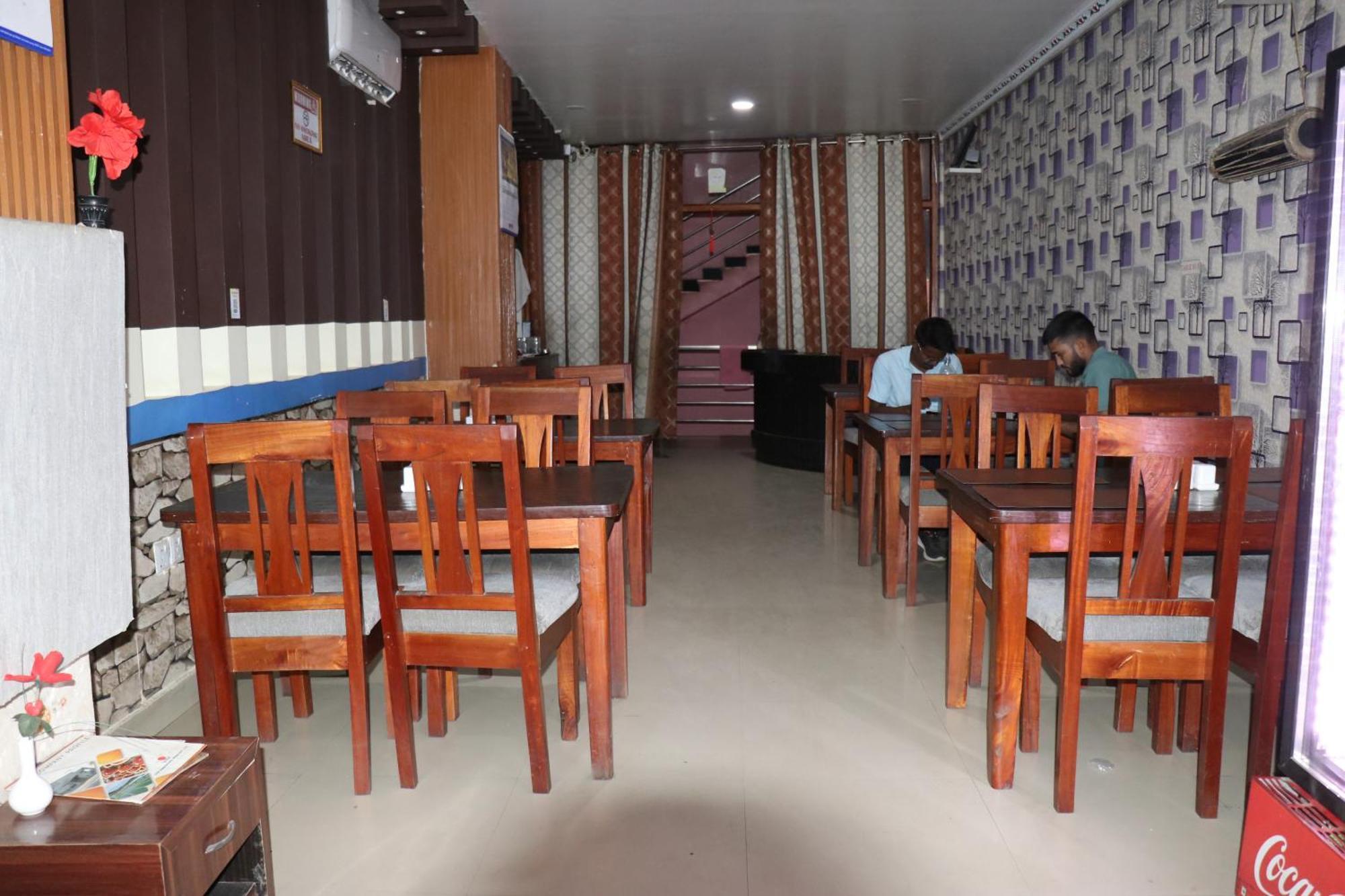 Hotel Megha Heritage Surkhet Zewnętrze zdjęcie