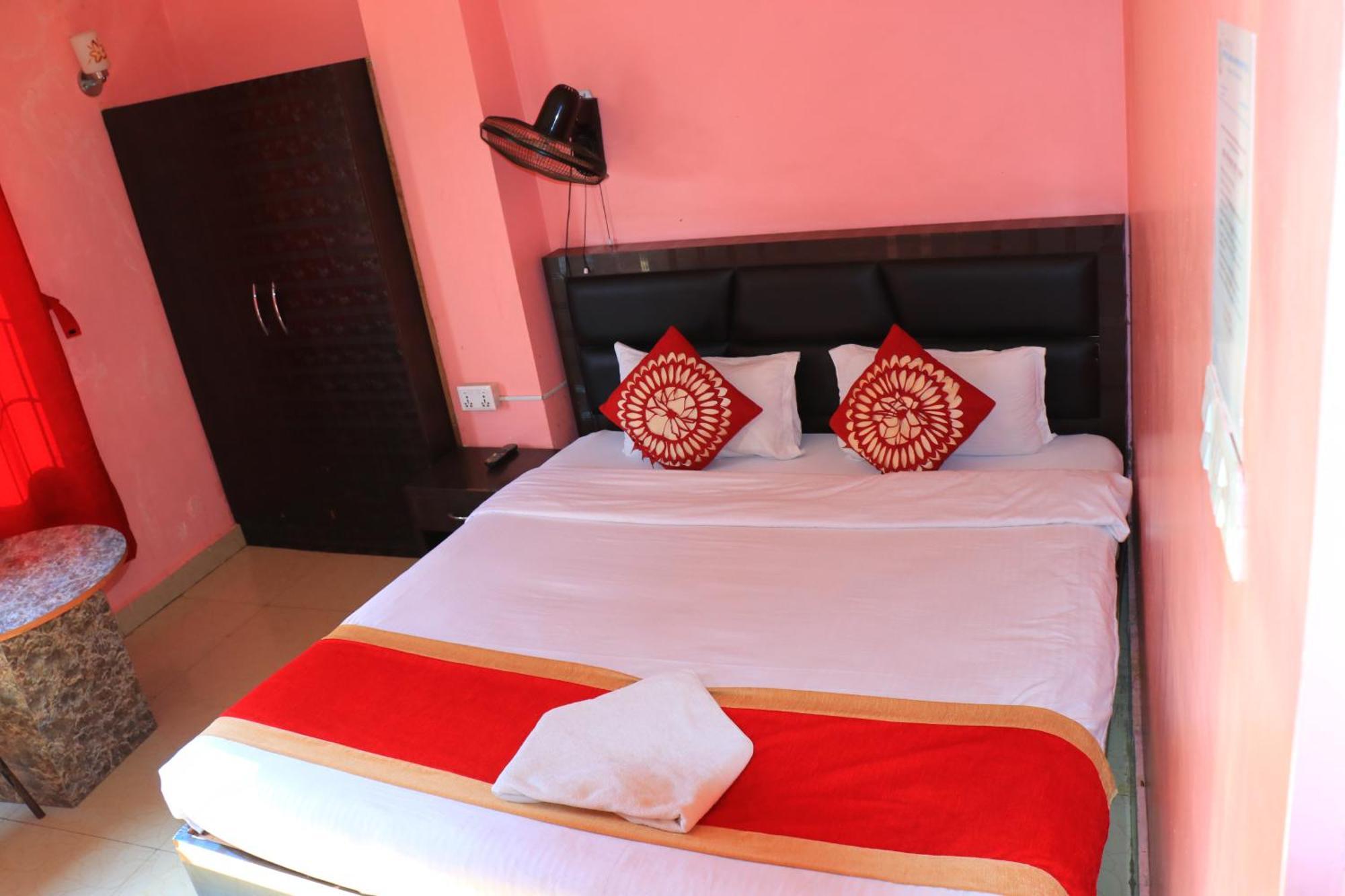 Hotel Megha Heritage Surkhet Zewnętrze zdjęcie